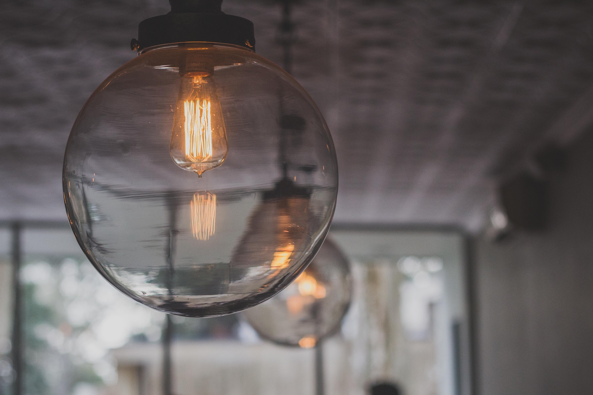 Las bombillas de bajo consumo mejoran la eficiencia energética